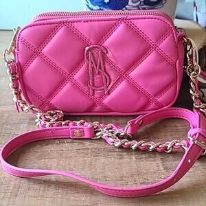 Steve‎ Madden Bright Pink Quilted Crossbody Gold Chain NWT Small